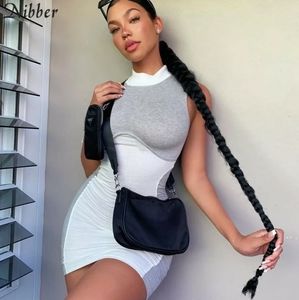 Mini Dress Street Style